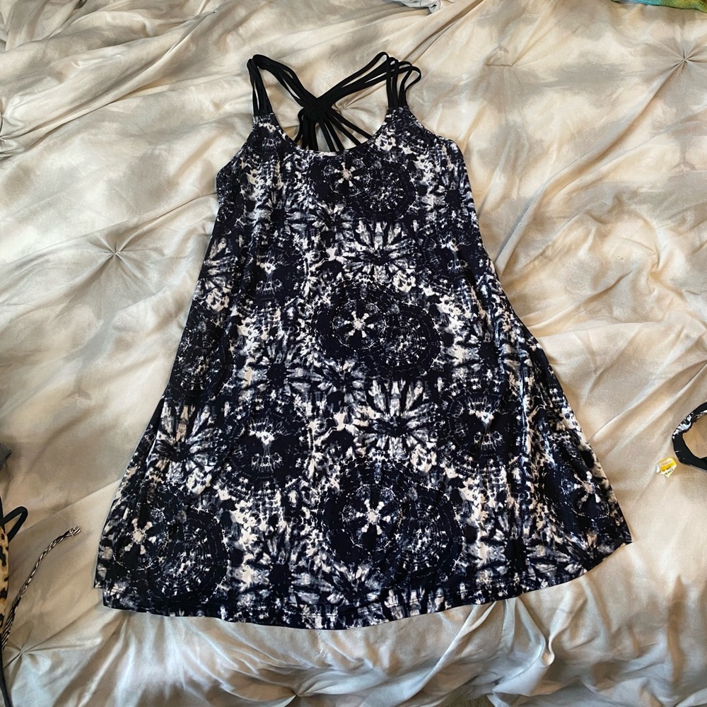 APT 9 dress